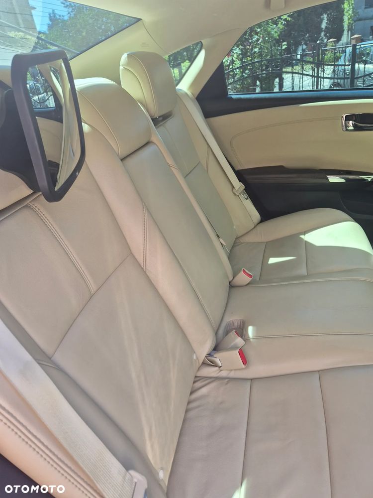 Toyota Avalon 3.5 XL - 28