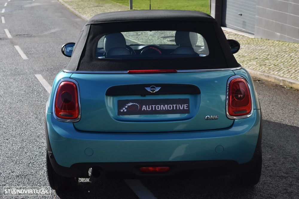 MINI Cabrio One - 13