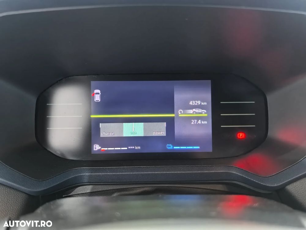 Dacia Duster HEV 140 Journey - 18