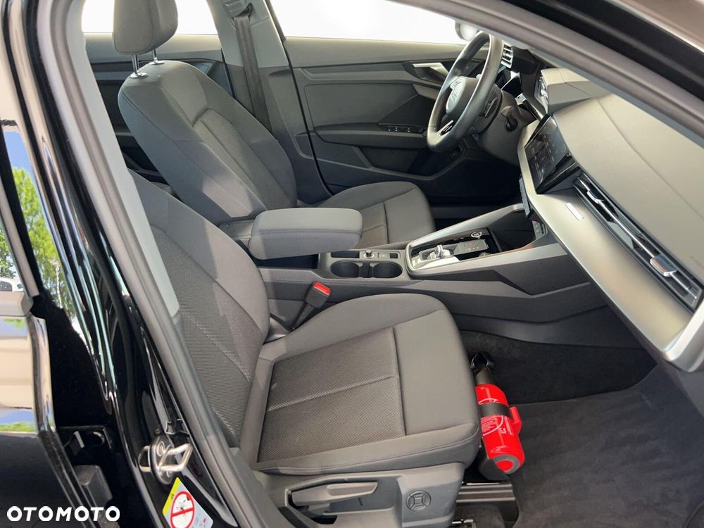 Audi A3 Limousine - 13