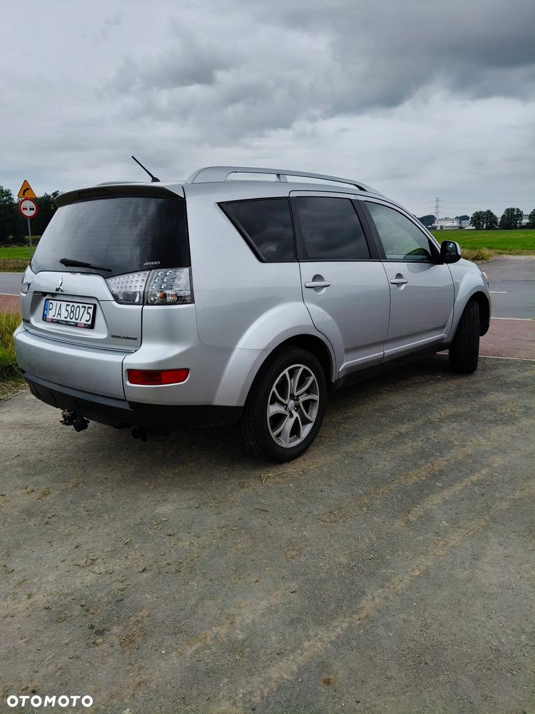Mitsubishi Outlander 2007 photo 5