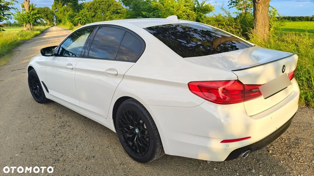 BMW Seria 5 520d xDrive Luxury Line sport - 8