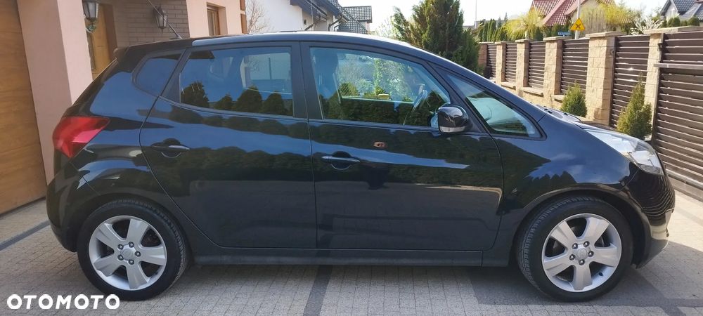 Kia Venga 1.6 CRDi 128 Business Line - 2