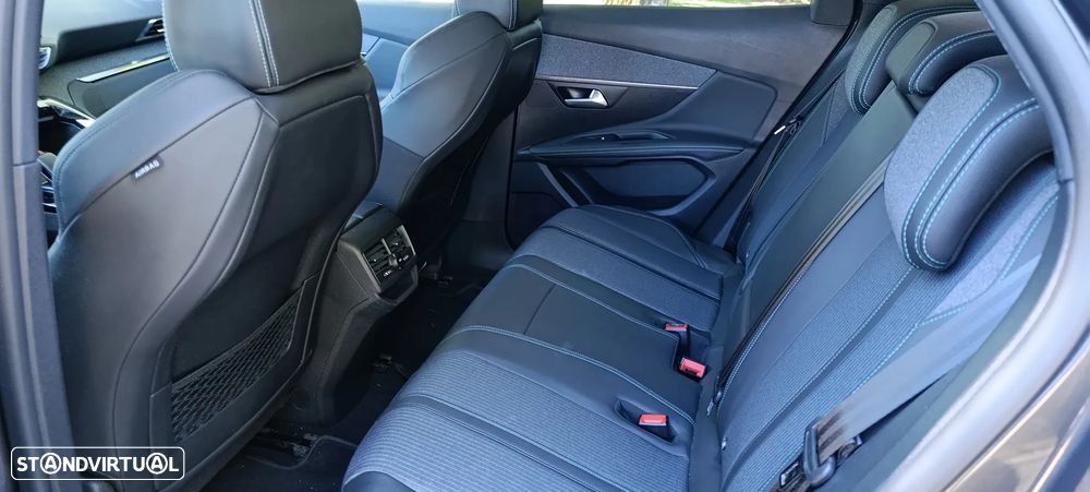 Peugeot 3008 1.6 Hybrid Allure Pack e-EAT8 - 6