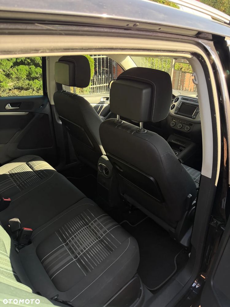 Volkswagen Tiguan 2.0 TDI SCR BlueMotion Technology Lounge Sport & Style - 17
