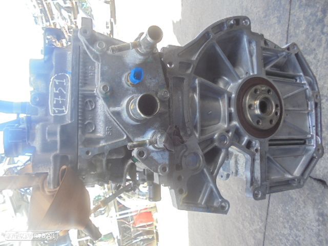 Motor HR12 NISSAN MICRA K13 2015 1.2I 80CV 5P CINZA - 2