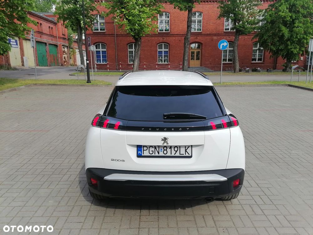 Peugeot 2008 1.5 BlueHDi Allure S&S - 14