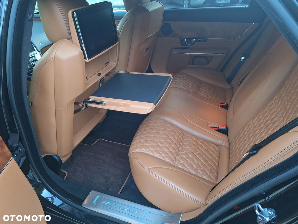 Jaguar XJ 3.0 V6 Kompressor AWD Langversion Portfolio - 27