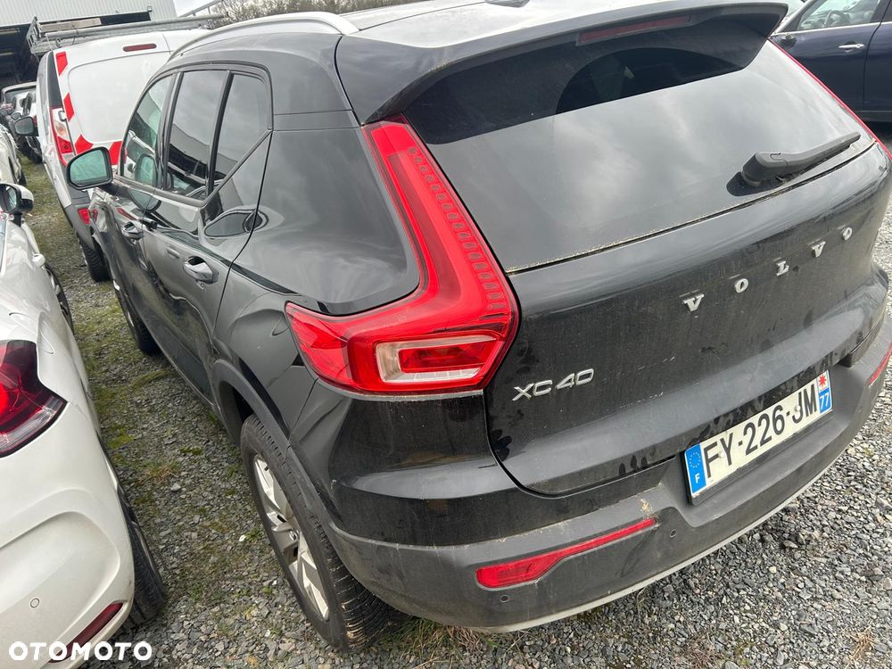 Volvo XC 40 D3 Momentum - 3