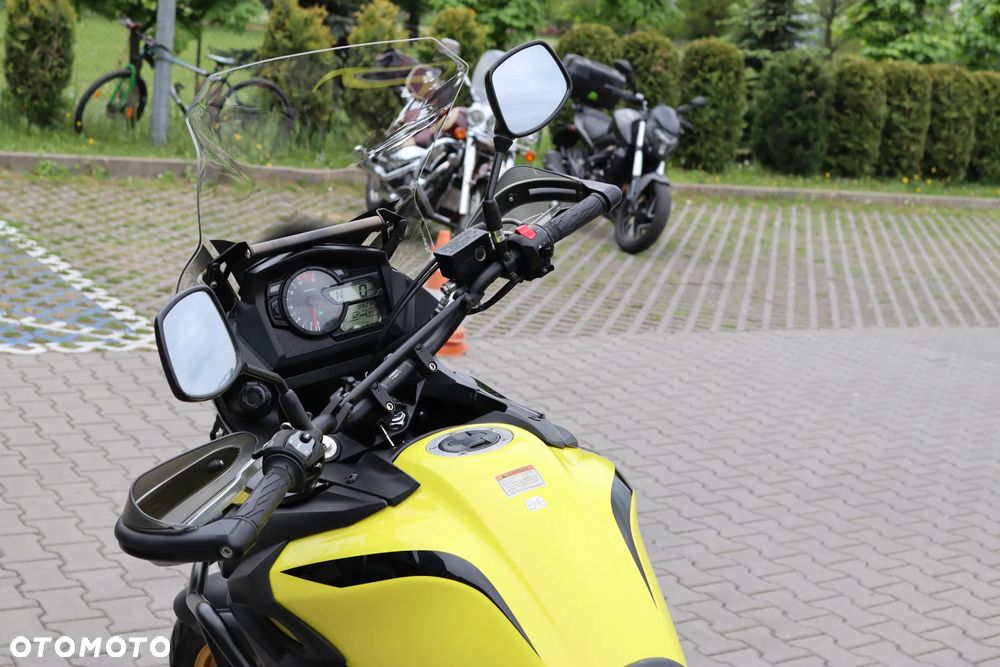 Suzuki V-STROM - 14