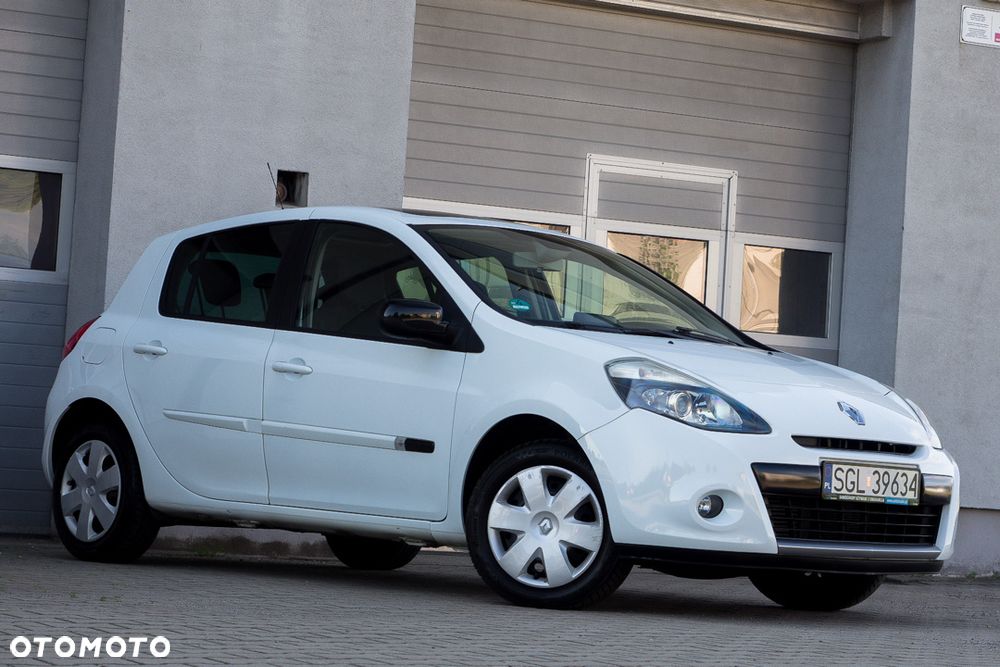 Renault Clio 1.2 16V TCE Dwudziestka - 2