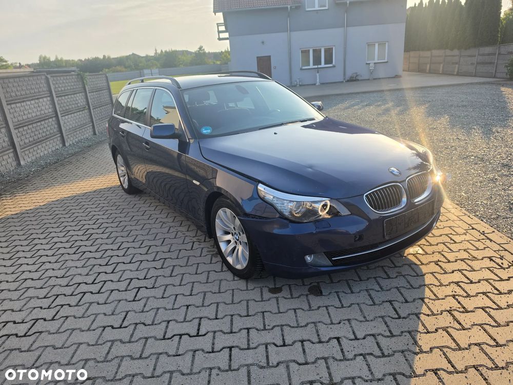 BMW Seria 5 525d Edition Exclusive - 7