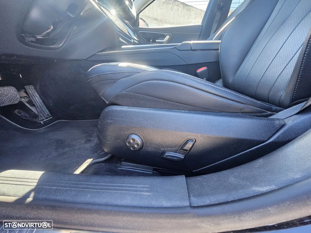 Mercedes-Benz E 300 - 17