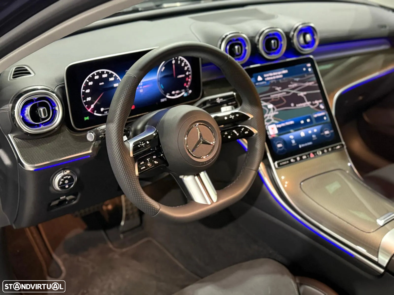Mercedes-Benz C 300 de AMG Line - 12