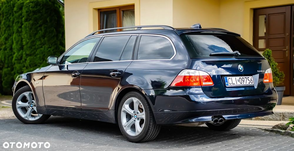 BMW Seria 5 530i - 22