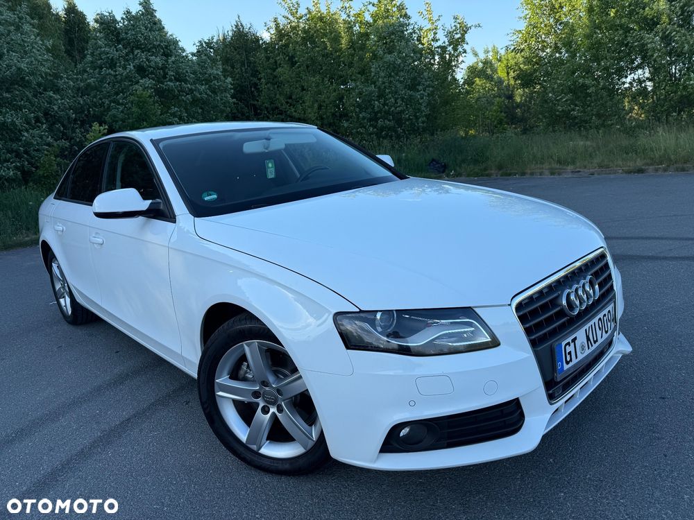 Audi A4 Limousine - 2