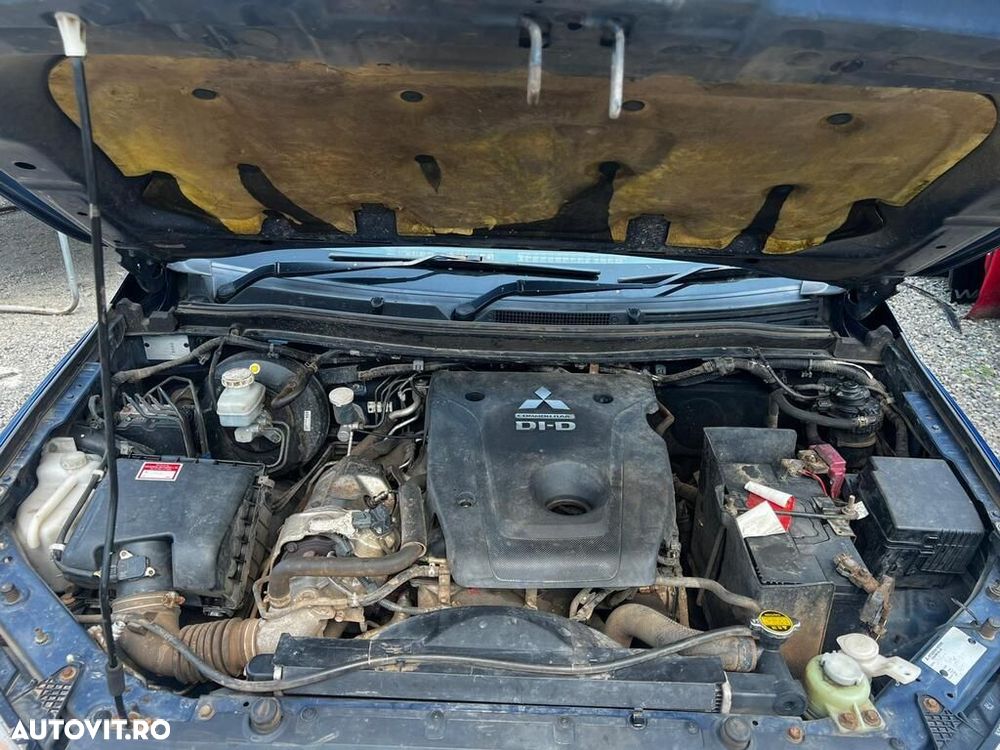 Dezmembrari dezmembrez  Mitsubishi L200 V 2.4 Diesel 2015 - 2018 - 5