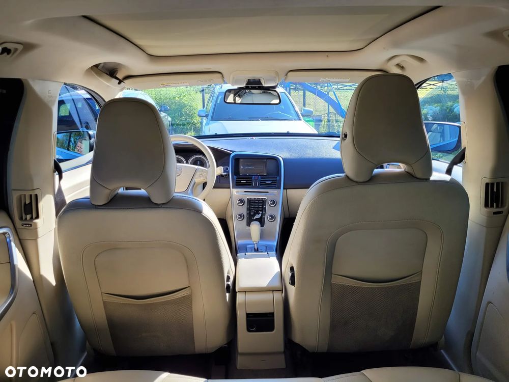 Volvo XC 60 - 10
