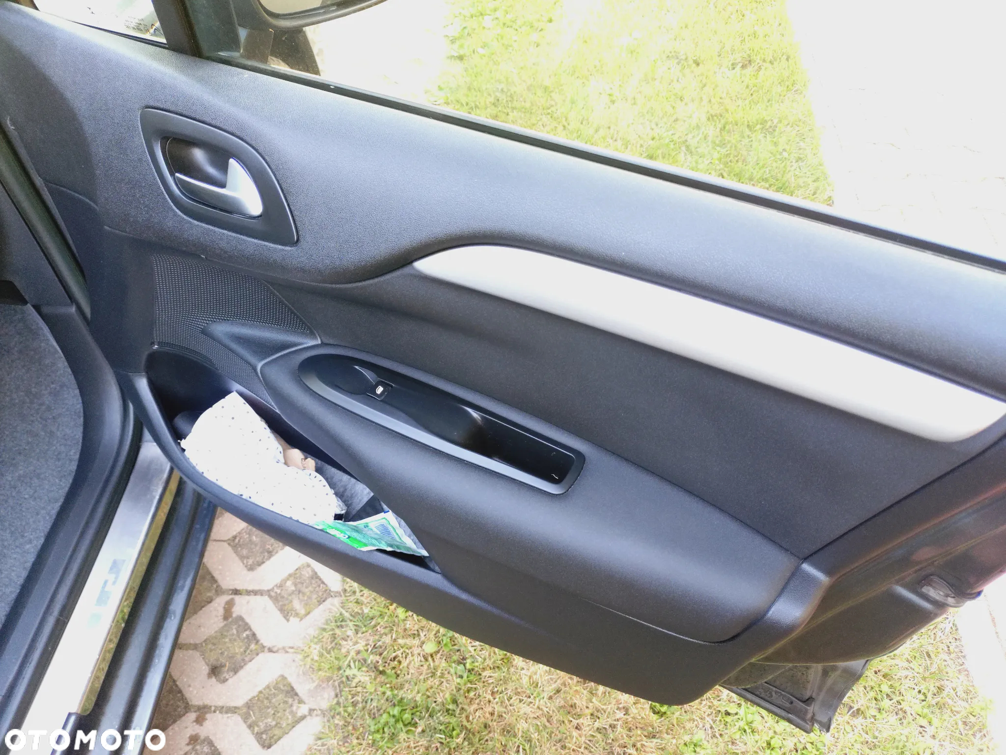 Citroën C4 e-HDi 115 Business Class - 13