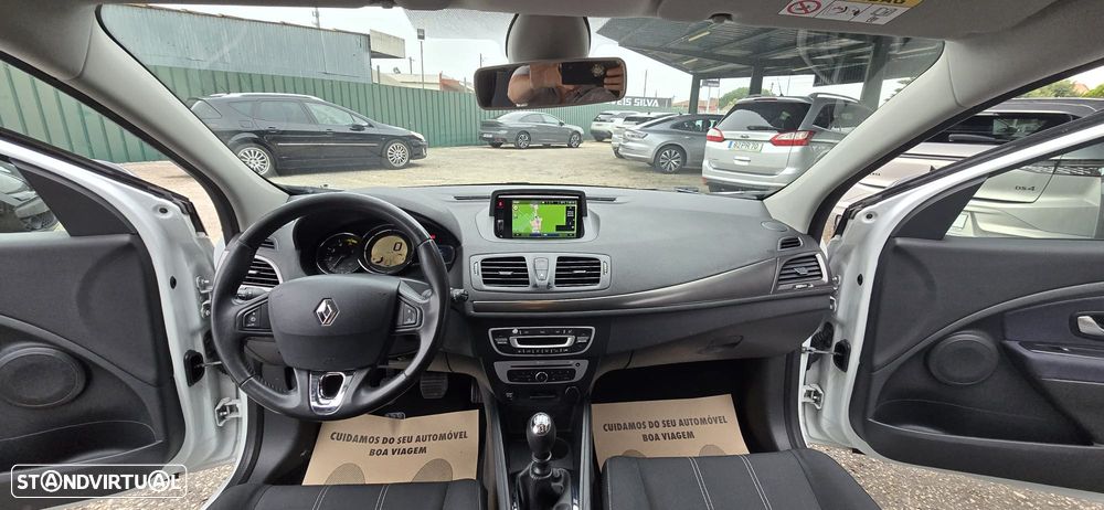 Renault Mégane Sport Tourer 1.5 dCi Dynamique S SS - 16