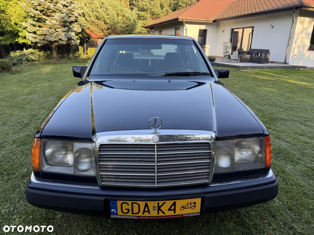 Mercedes-Benz W124 (1984-1993) - 8