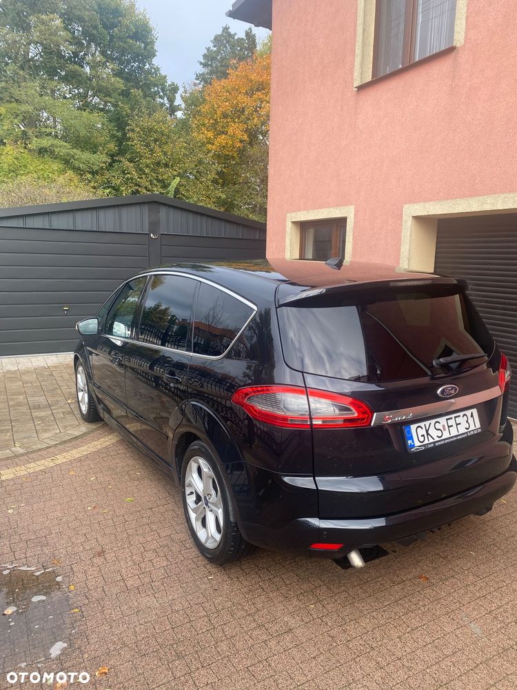 Ford S-Max 2010 photo 3
