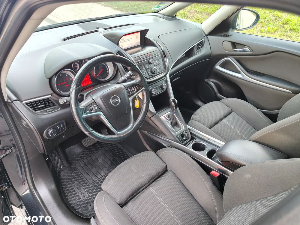 Opel Zafira 2.0 CDTI Enjoy EU6 - 12