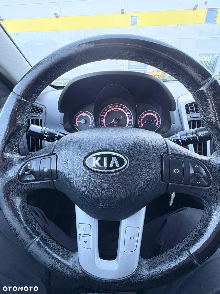 Kia Ceed - 14