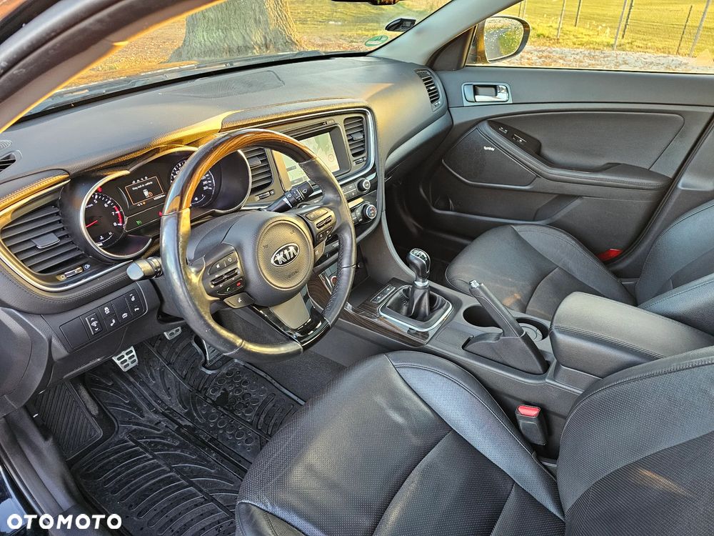 Kia Optima 2.0 XL - 12