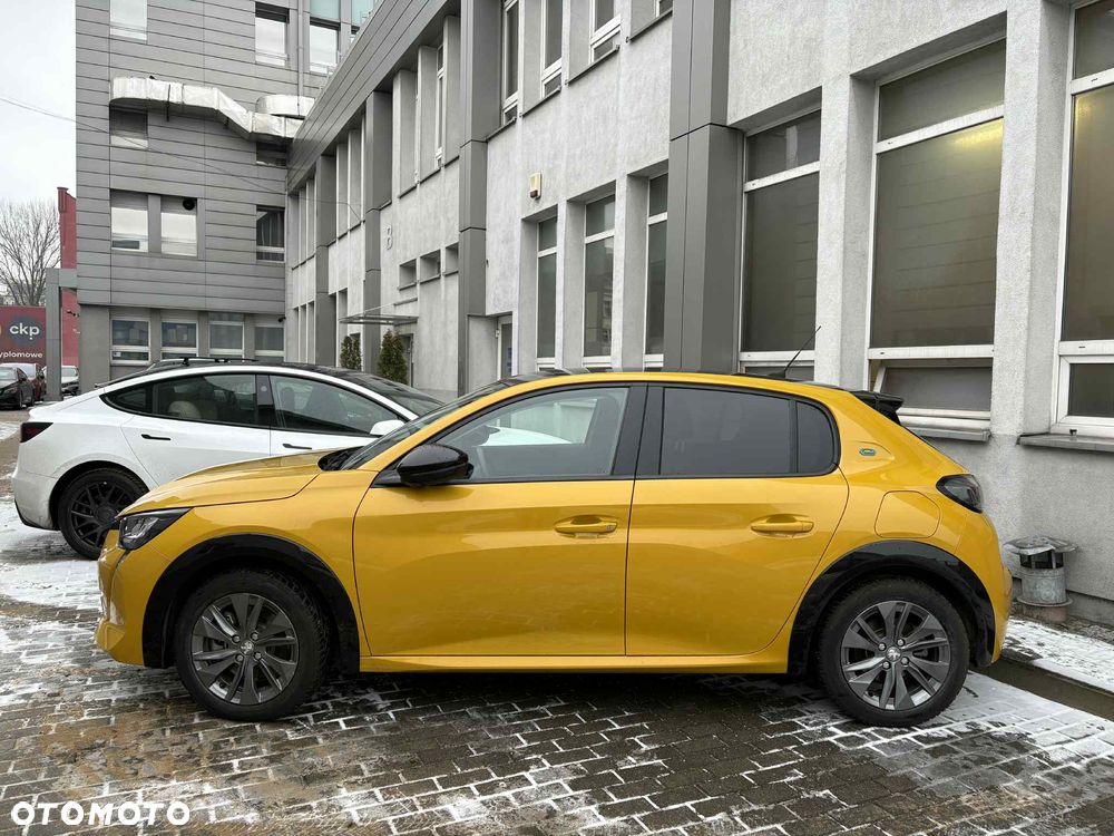 Peugeot 208 Allure - 10