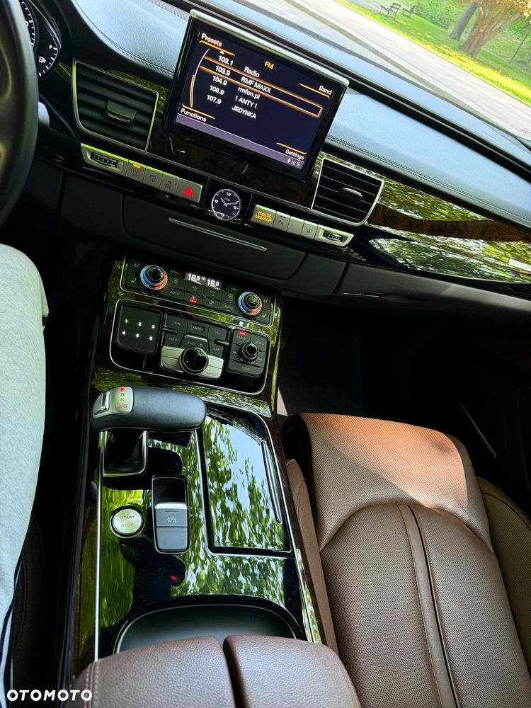 Audi A8 - 14