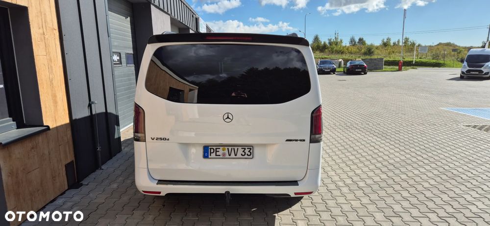 Mercedes-Benz Vito Tourer 116 CDI L3 Select 9G-Tronic 447.705 - 8