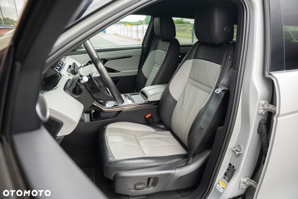 Land Rover Range Rover Evoque D150 R-Dynamic - 25