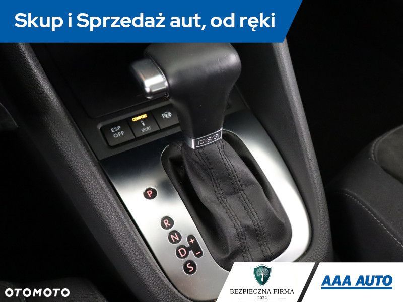 Volkswagen Golf - 15