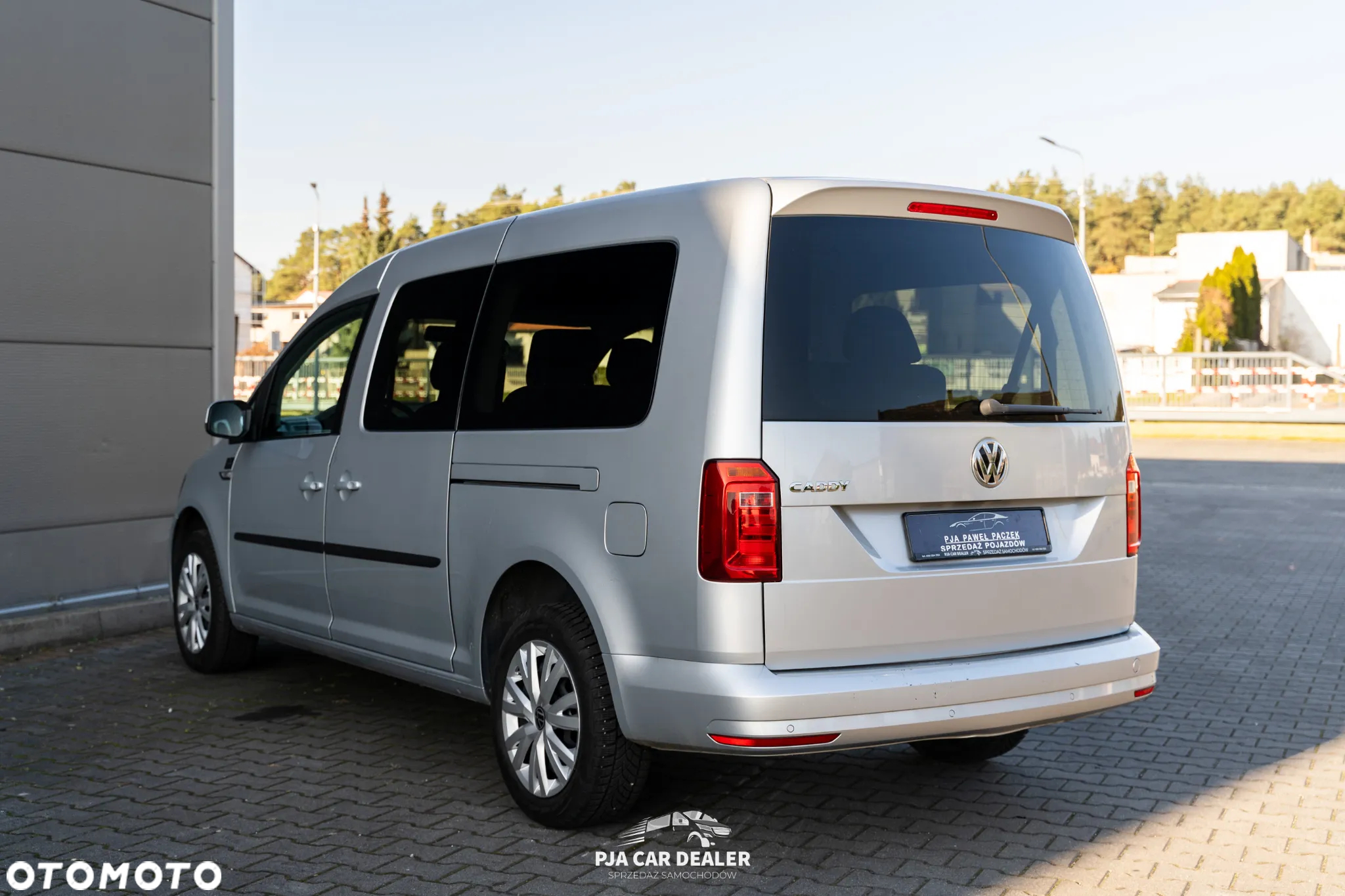 Volkswagen Caddy 2.0 TDI Comfortline - 7