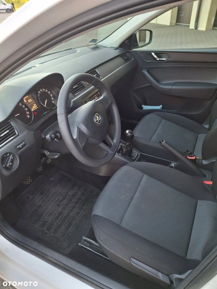 Skoda RAPID 1.4 TDI DPF Active - 10