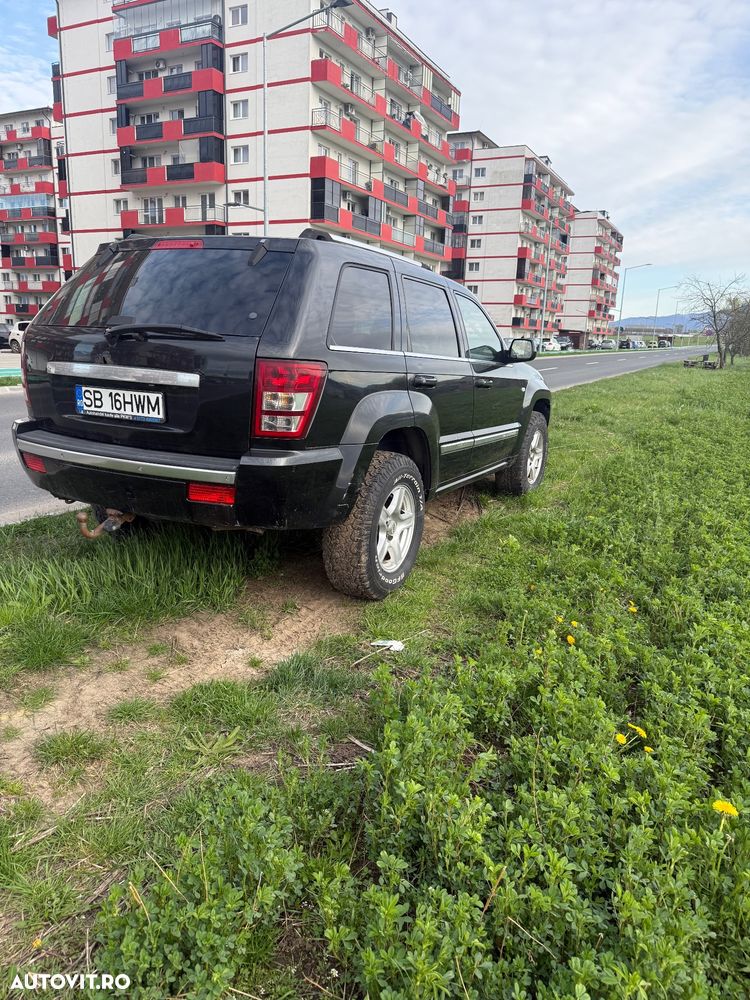 Jeep Grand Cherokee - 2