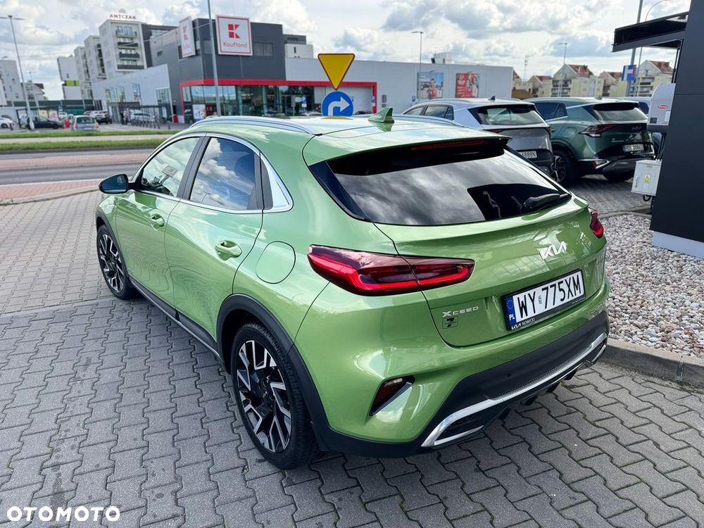 Kia XCeed 1.5 T-GDI M - 3