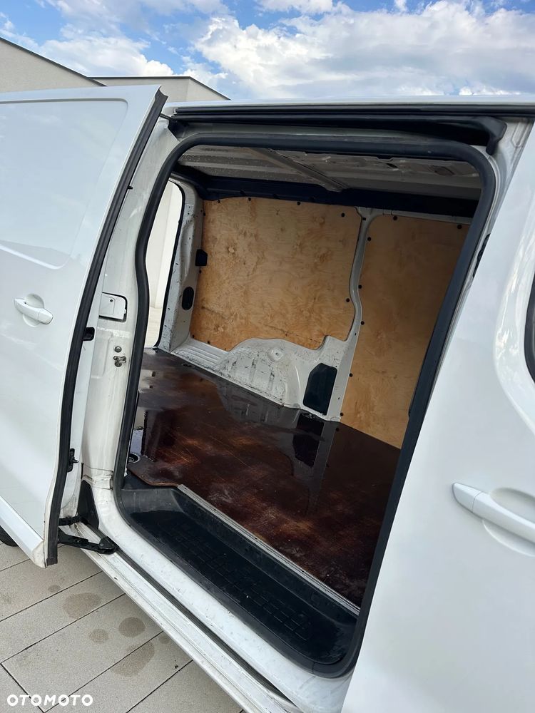 Opel Vivaro - 15