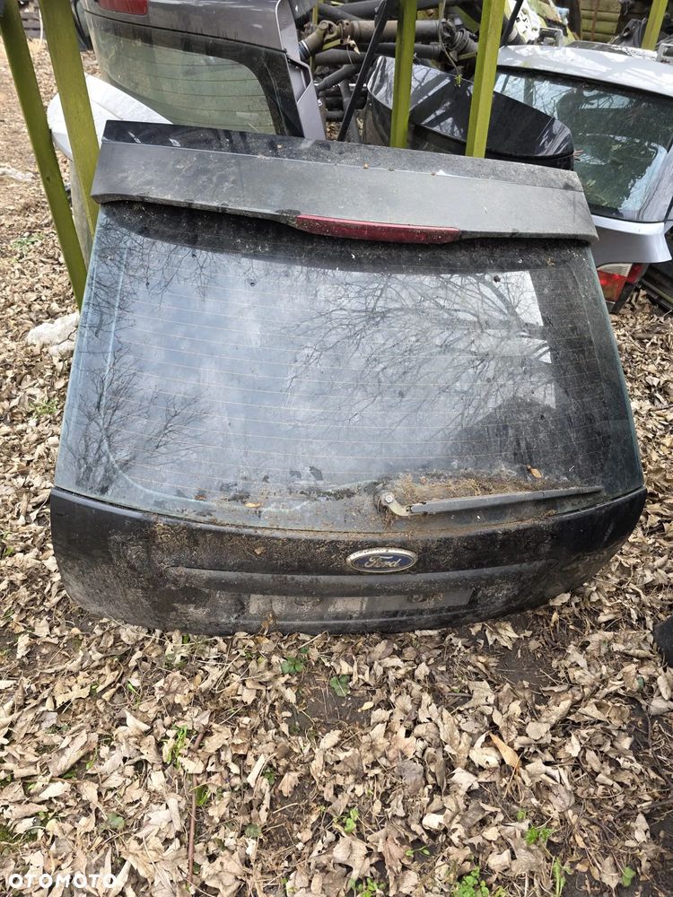 TYLNA KLAPA FORD FOCUS II HB