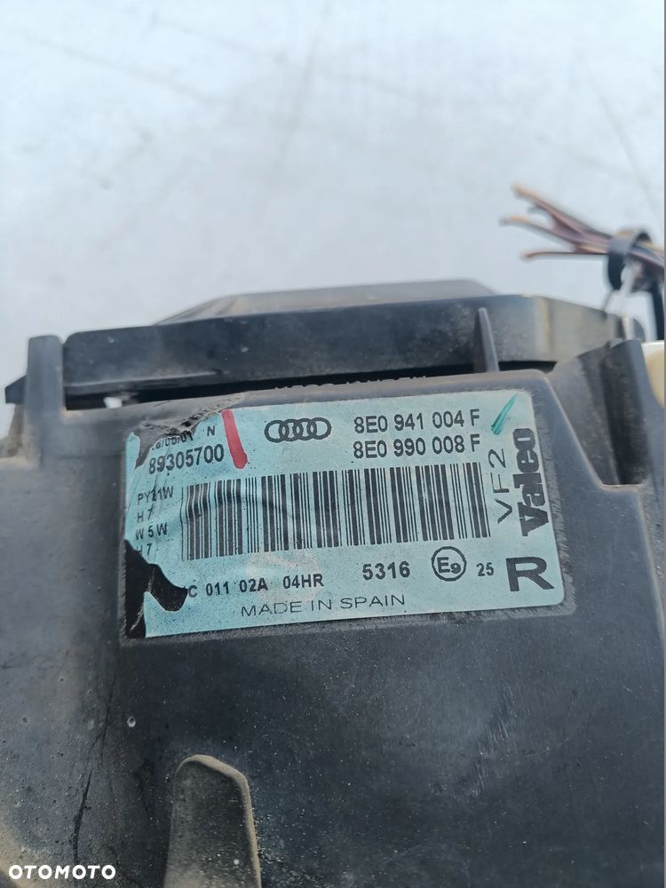 LAMPA PRAWY PRZÓD AUDI A4/B6 EUR 8E0941004F - 3