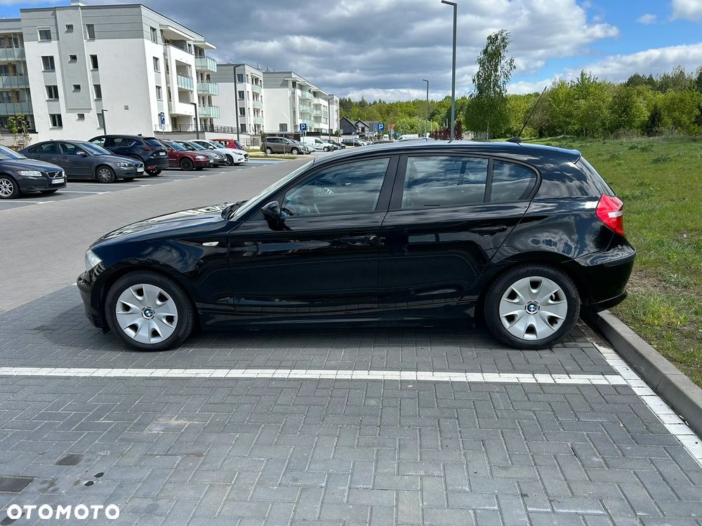 BMW Seria 1 116i - 6