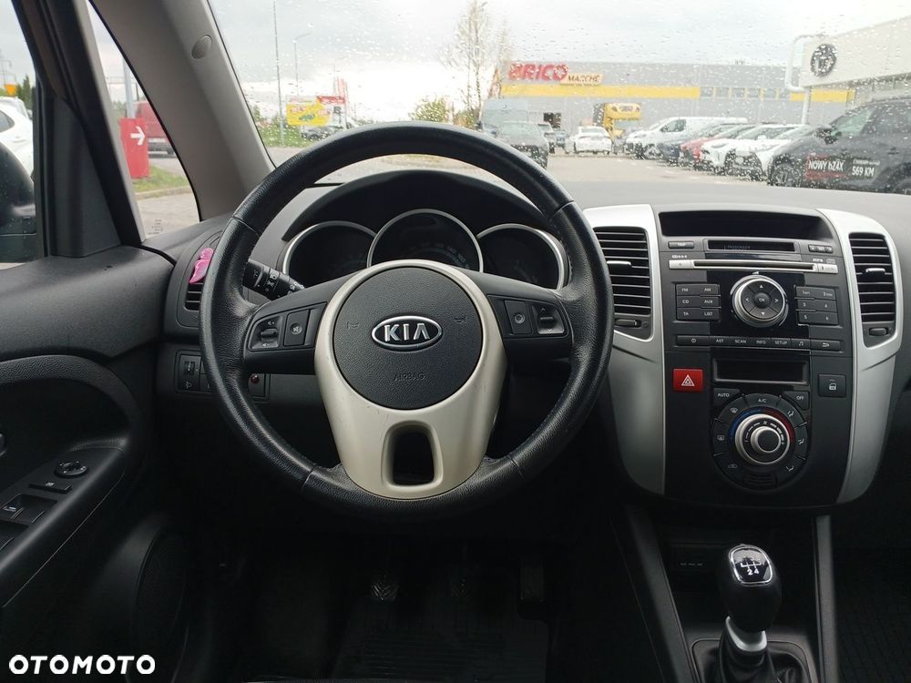 Kia Venga 1.6 M - 12
