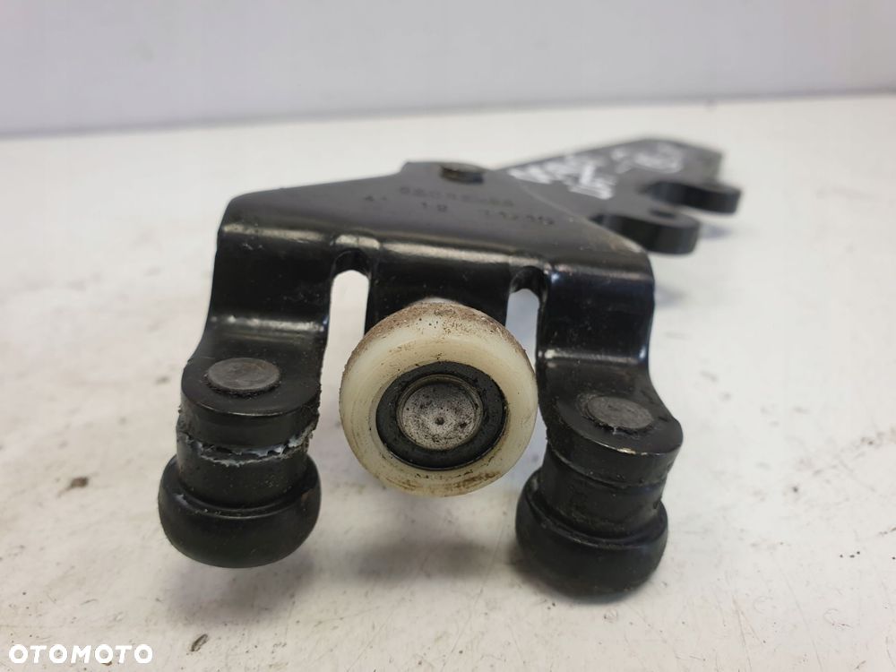 Fiat Doblo II lift ROLKA DRZWI PRZESUWNYCH dolna - 6