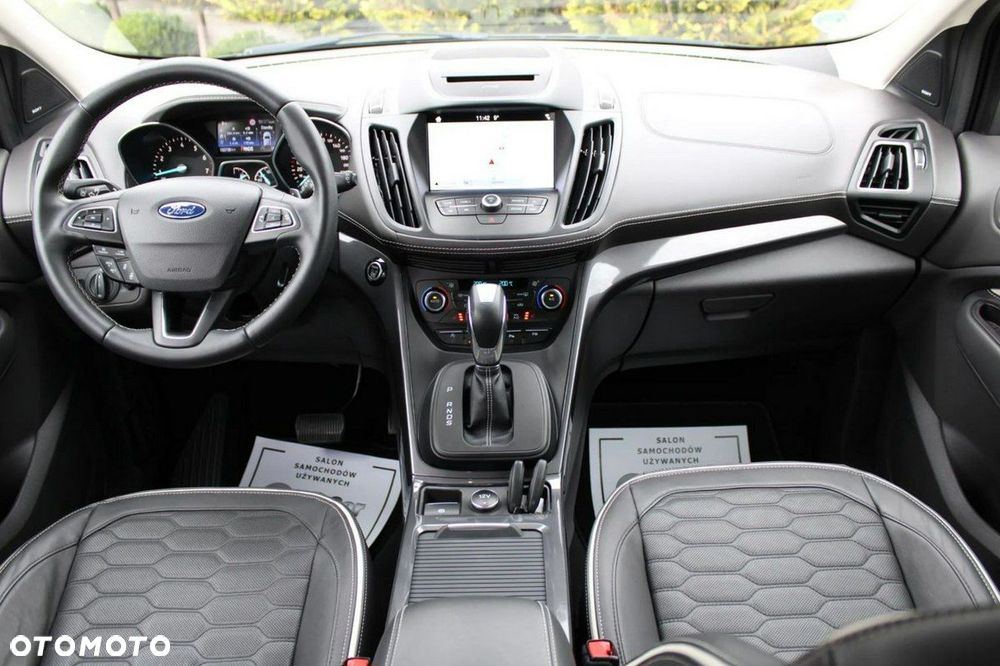 Ford Kuga 1.5 EcoBoost 2x4 Vignale - 25