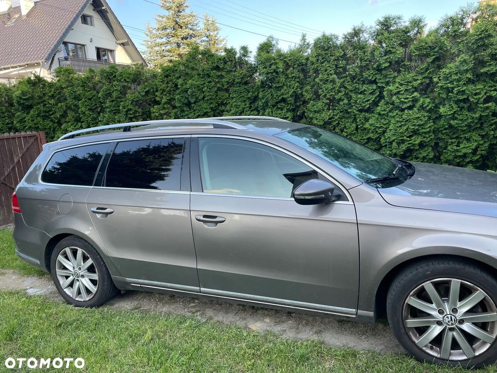Volkswagen Passat 2.0 TDI DSG BlueMotion Technology Comfortline - 2