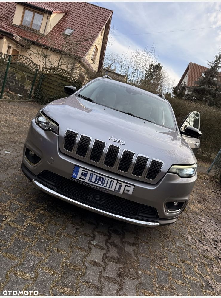 Jeep Cherokee - 2