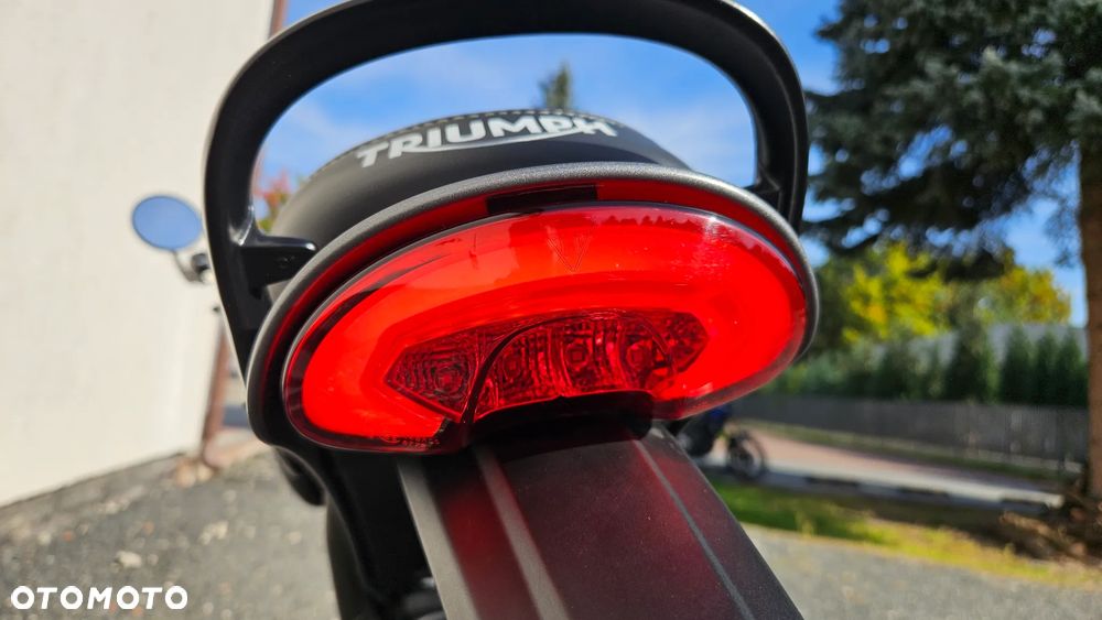 Triumph Speed Twin - 17