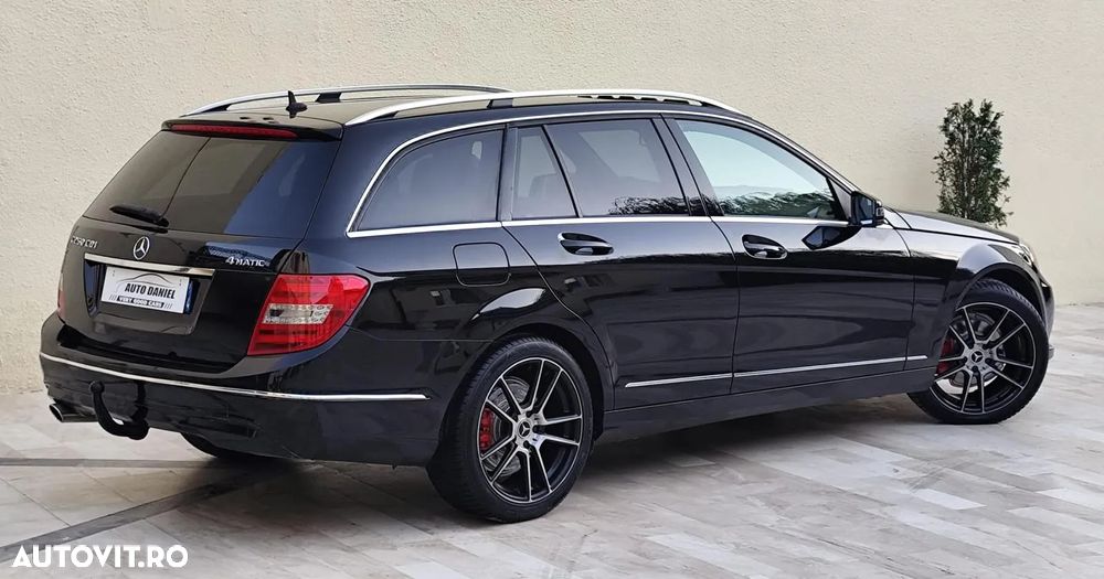 Mercedes-Benz C - 3