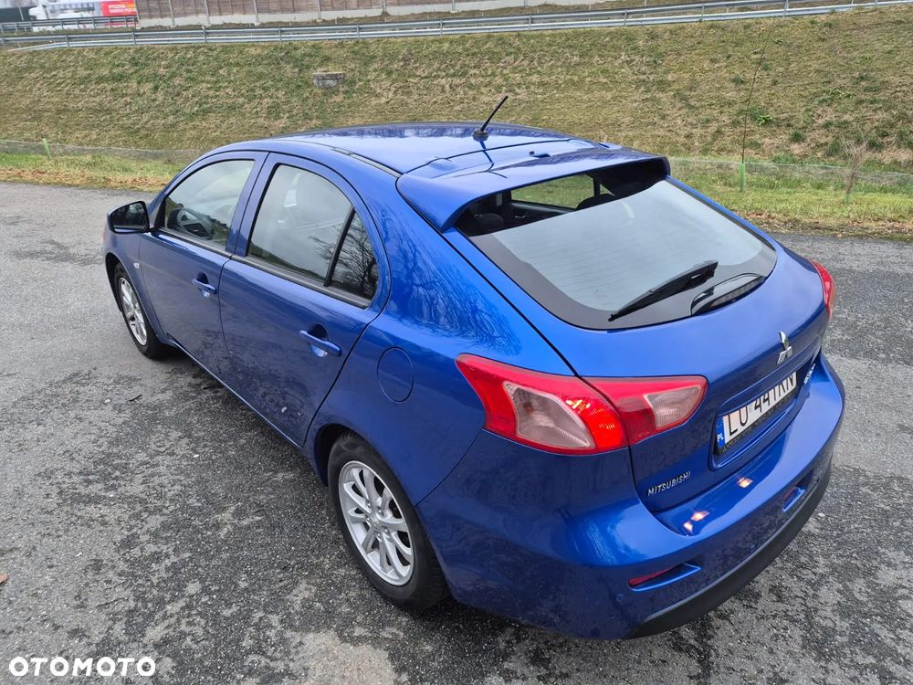 Mitsubishi Lancer 1.6 Invite - 14